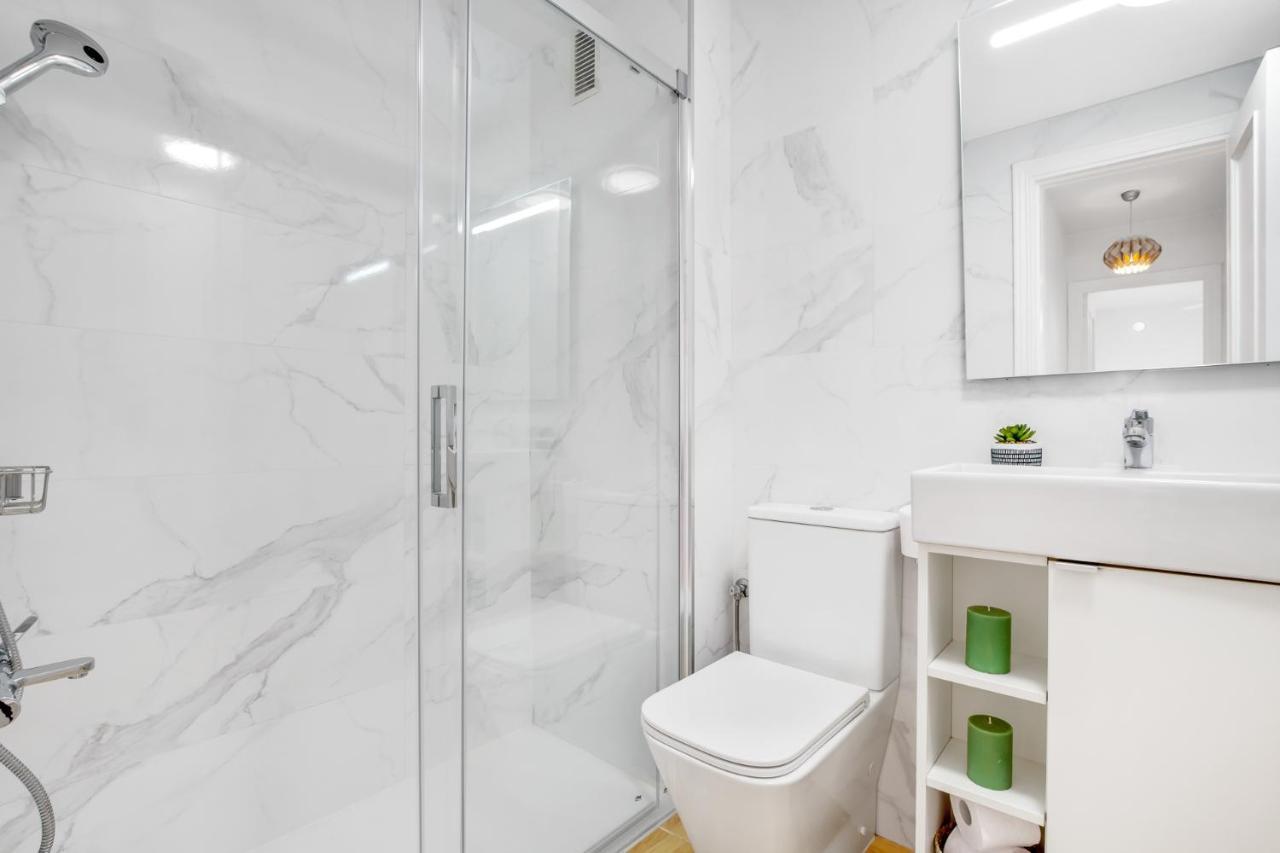 Paloma'S Cozy Beach Flat Torremolinos Bagian luar foto
