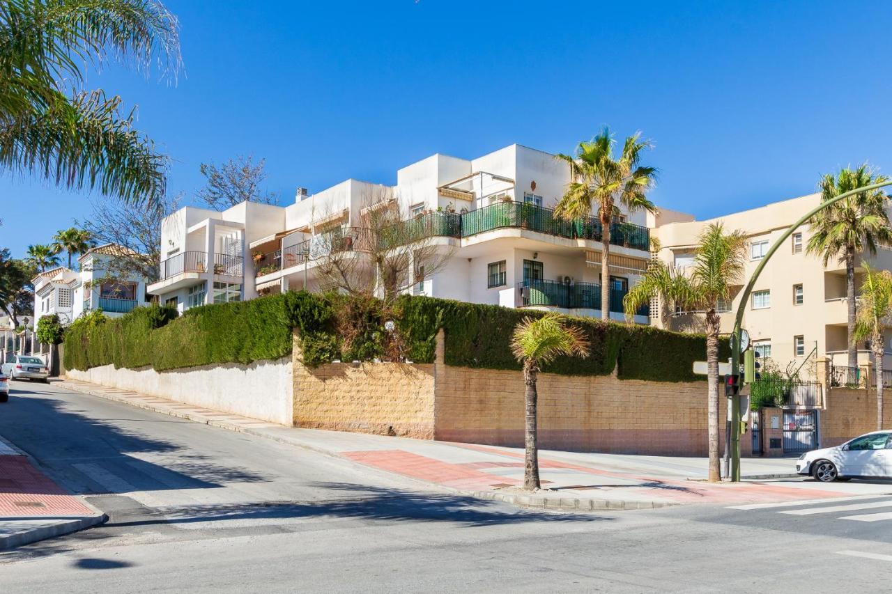 Paloma'S Cozy Beach Flat Torremolinos Bagian luar foto